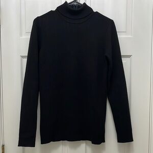 Vintage tallgirls International Wool Blend Turtle Neck Sweater - Size Medium